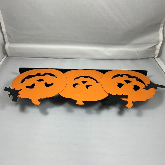 Hallmark Pumpkin & Bat Folding Metal Tealight & Votive Candle Holder - Halloween - Picture 3 of 4